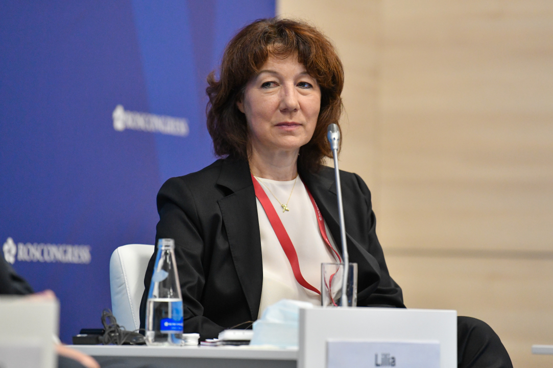 Лилия Овчарова на пленарной сессии ВЭФ «Вызовы и перспективы рынка труда».